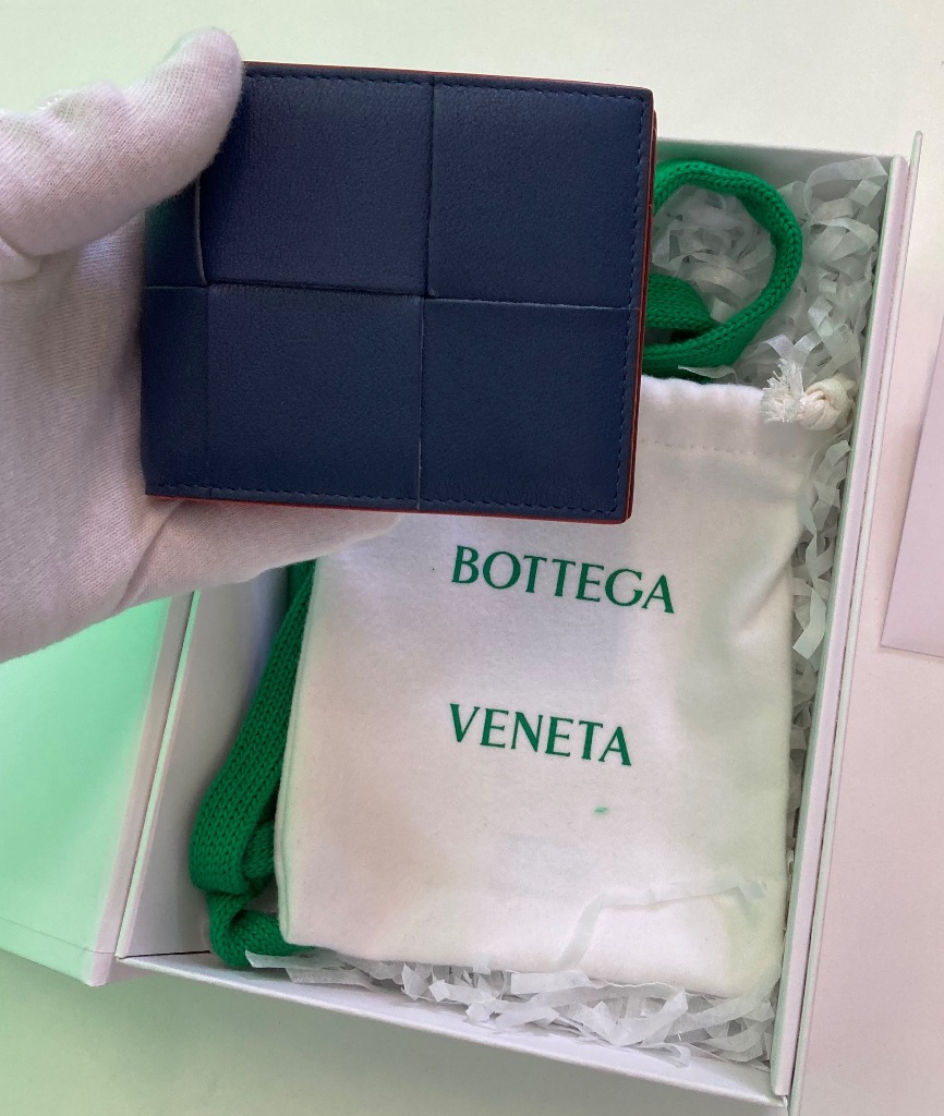 BOTTEGA VENETA を買取させて頂きました。